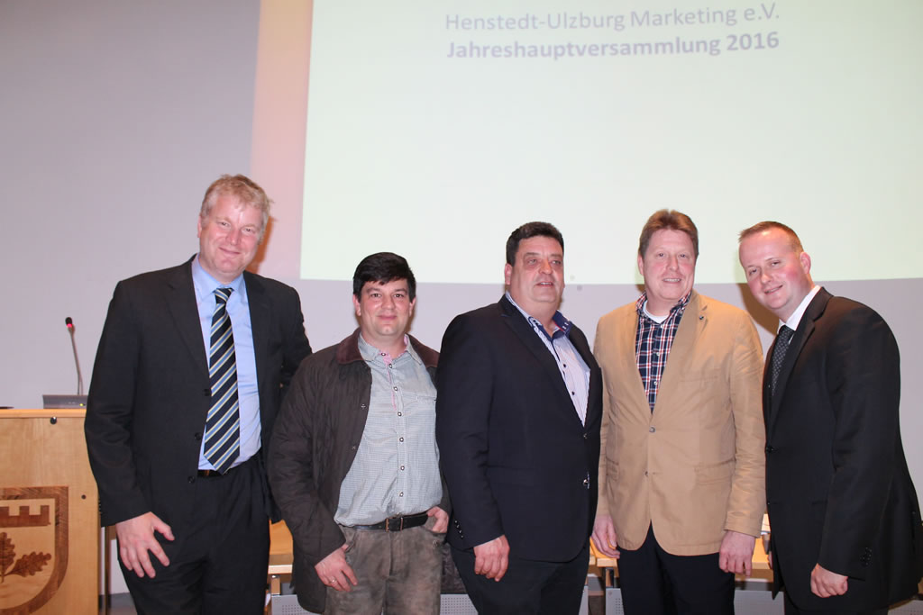 Das Foto zeigt die Mitglieder des Vorstandes von HU-Marketing Bgm. Stefan Bauer, Christian Harrs, Martin Frass, Ulf Pielke und Christian Roepkes (v.l.n.r.)